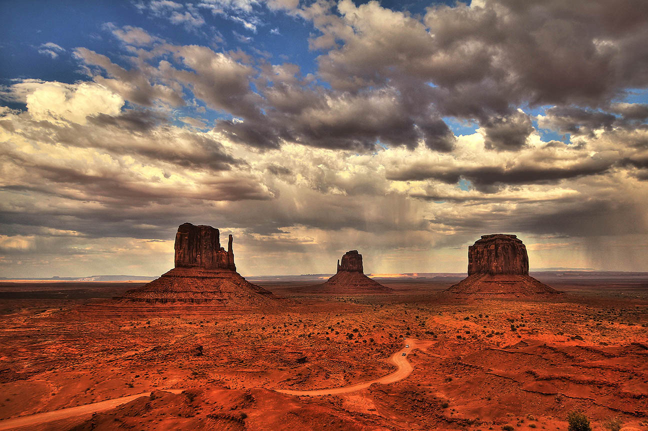 Monument Valley Mittens Panorama Aussicht- Westküste USA Rundreise