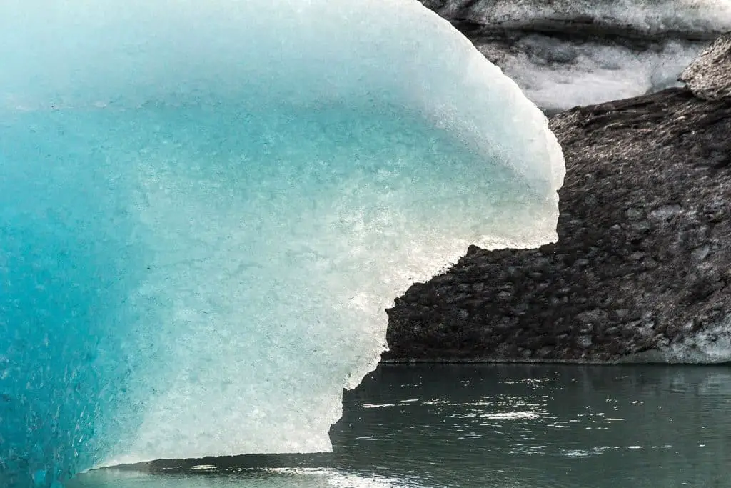 schmelzender Gletscher in Gletscherlagune Jökulsárlón