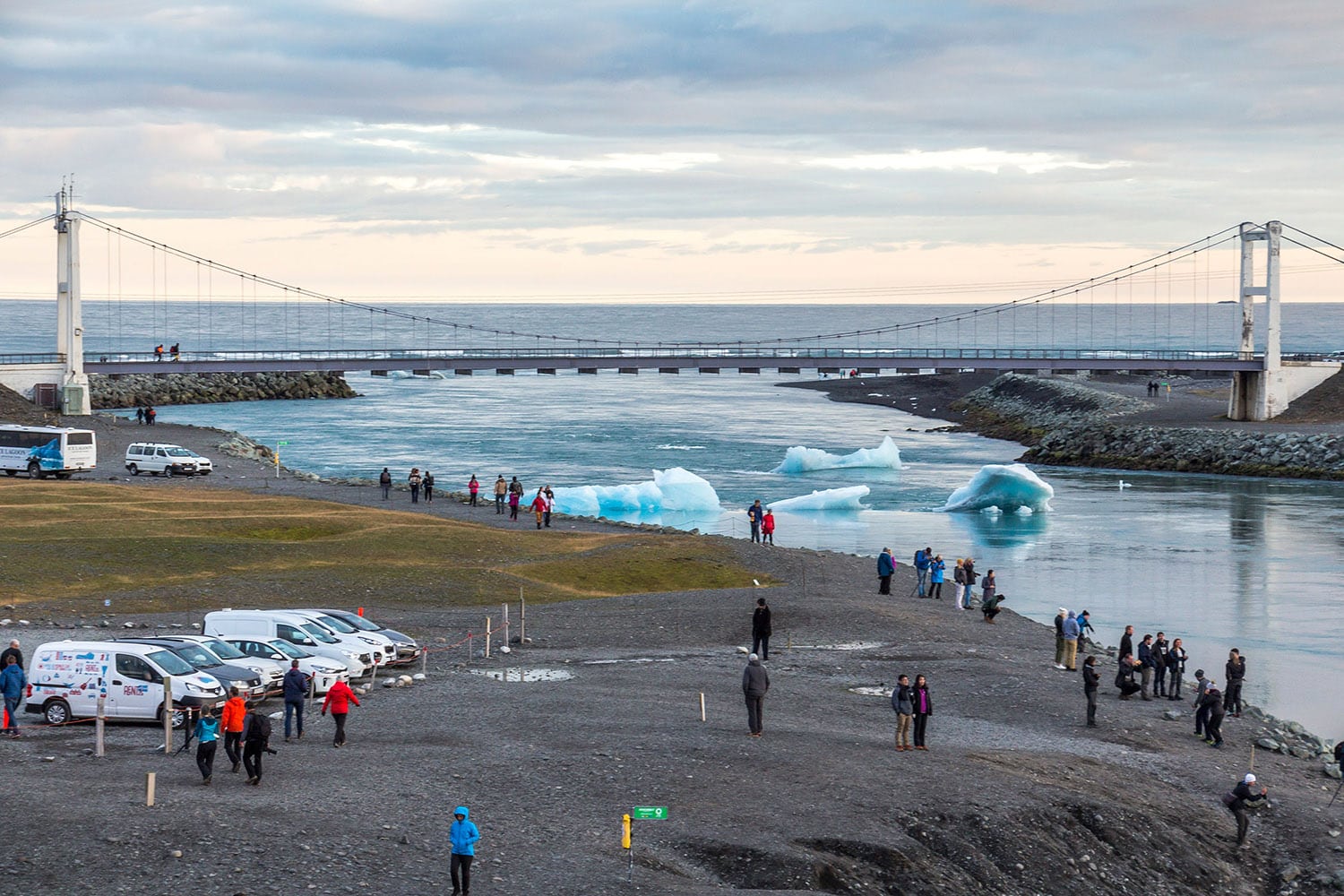 Gletscherlagune Jökulsárlón - Eisberge in Island