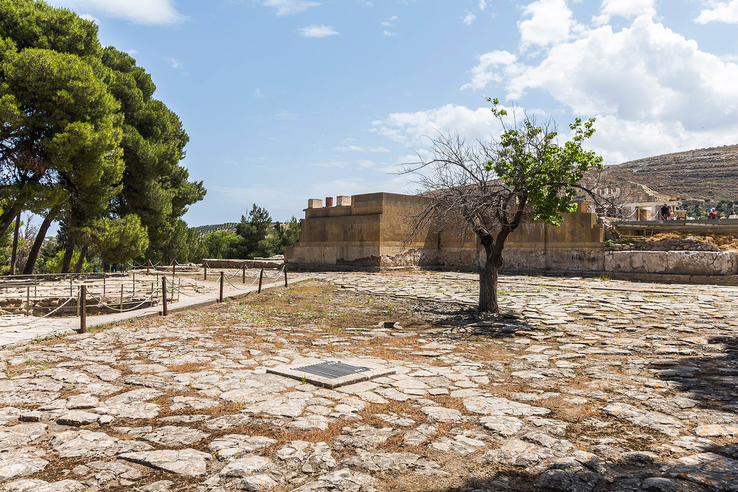 Westhof von Knossos