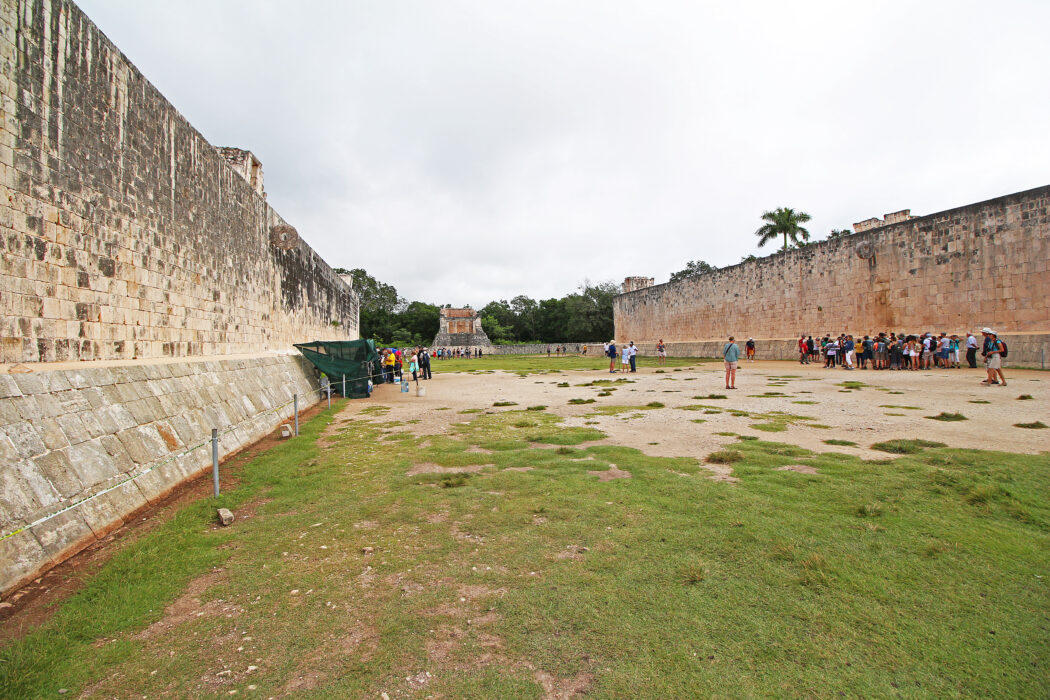 Juega de Pelota bei Chichen Itza