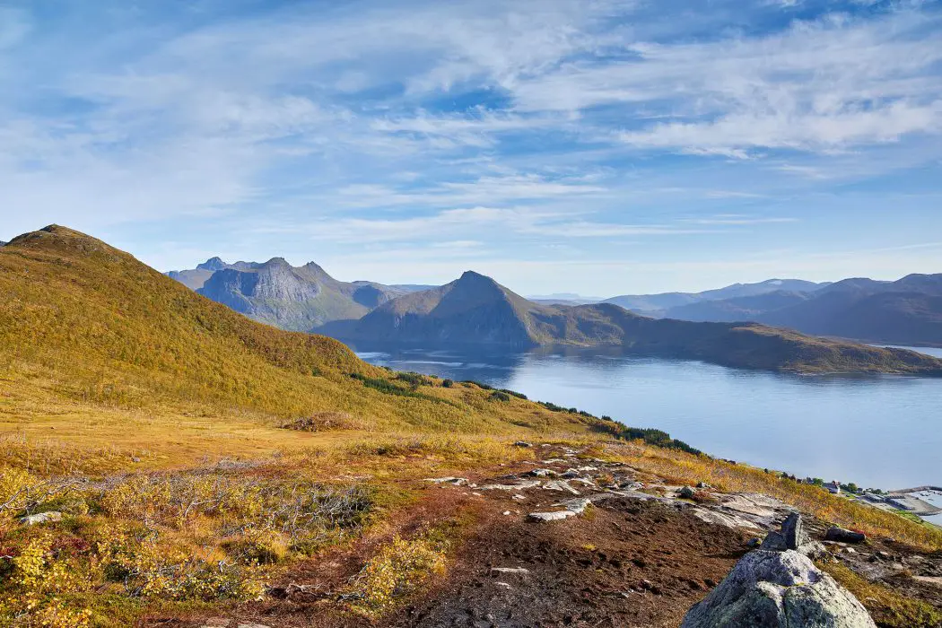 Hudfjellet Wanderung - Aussicht auf Fjord